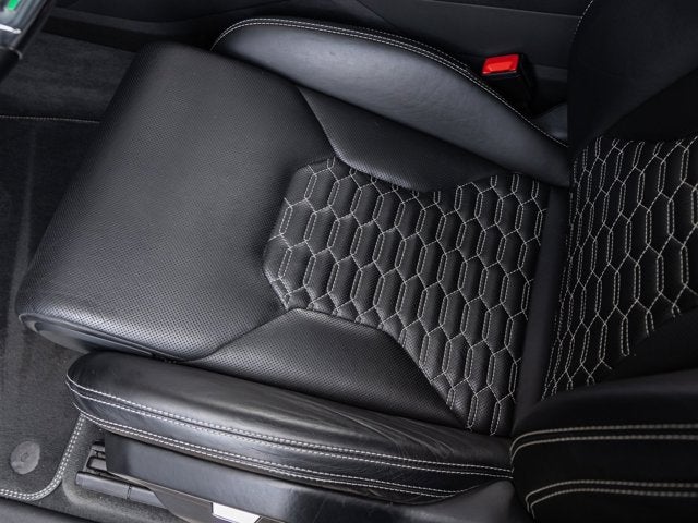 2019 Lamborghini Urus Base