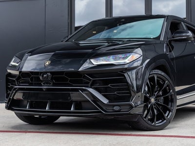 2019 Lamborghini Urus Base