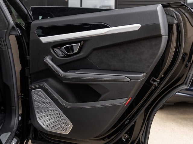 2019 Lamborghini Urus Base