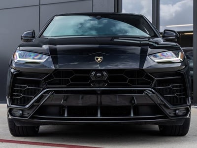 2019 Lamborghini Urus Base
