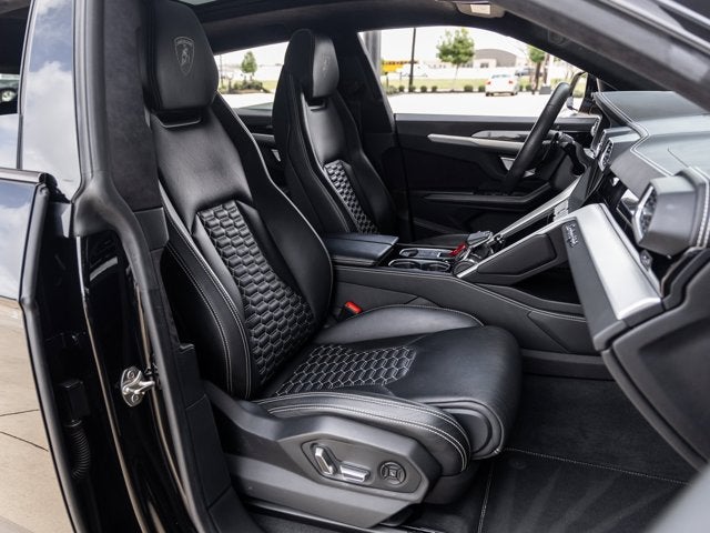 2019 Lamborghini Urus Base