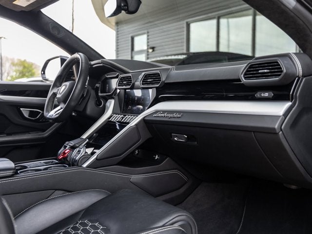 2019 Lamborghini Urus Base