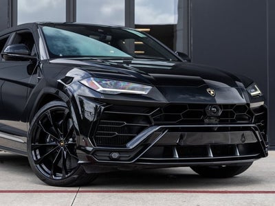 2019 Lamborghini Urus Base