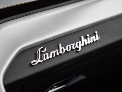 2021 Lamborghini Urus Base