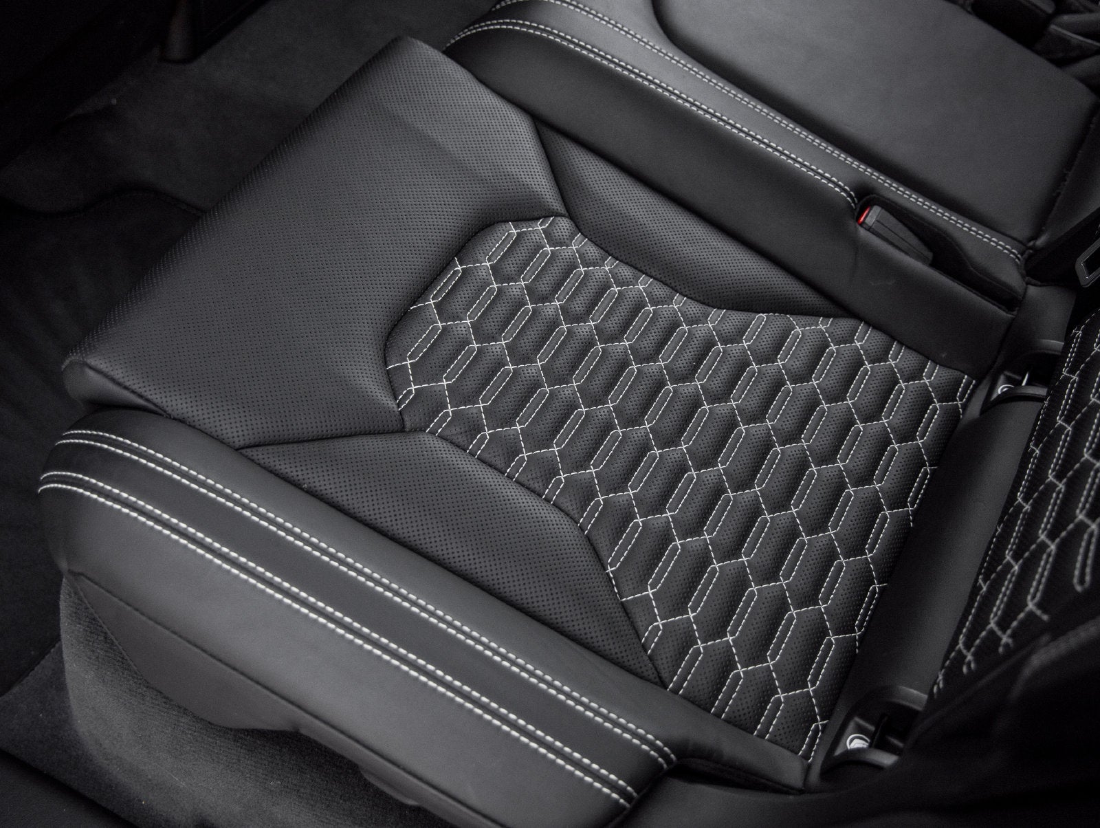 2021 Lamborghini Urus Base