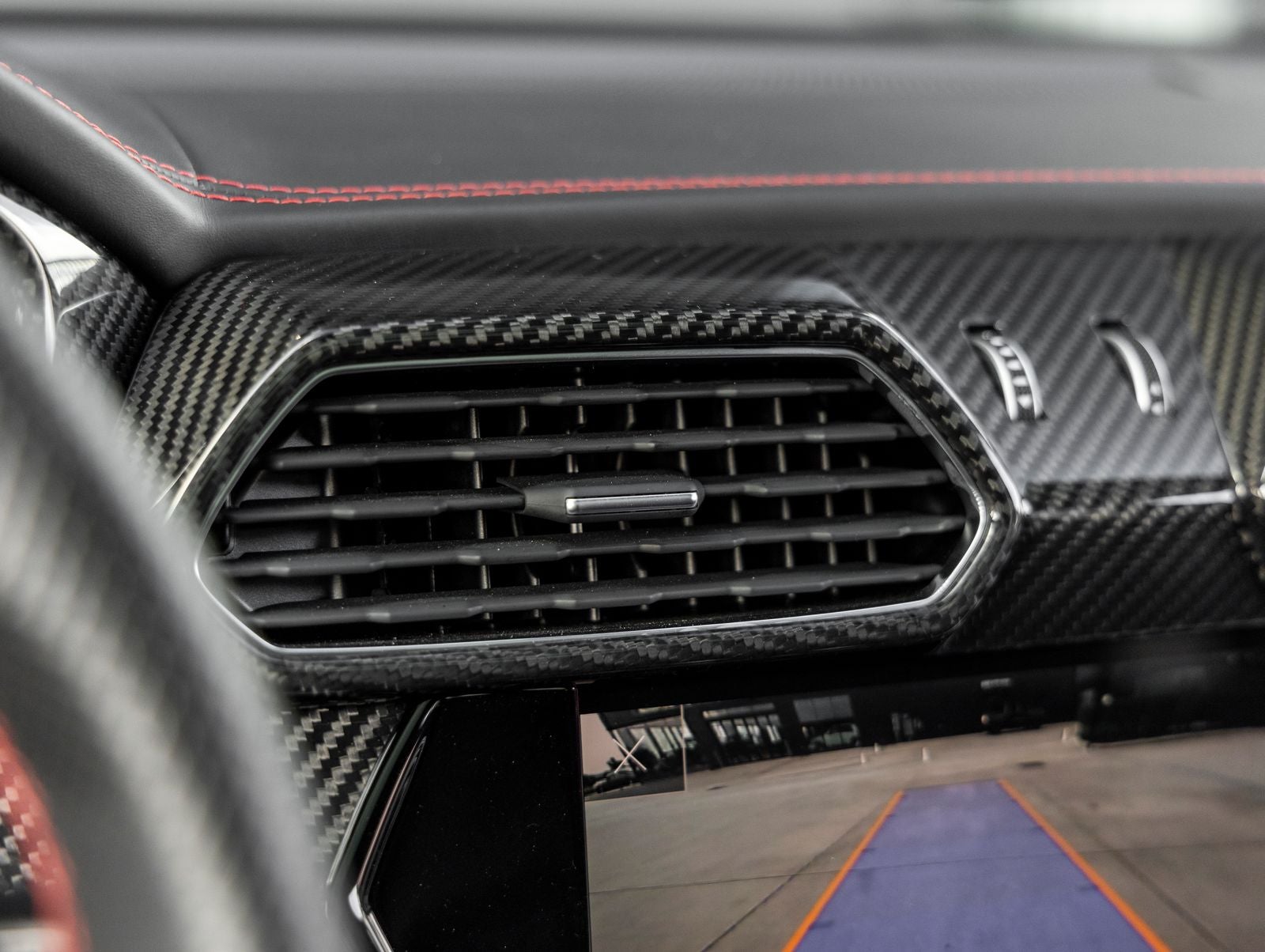 2022 Lamborghini Urus Base