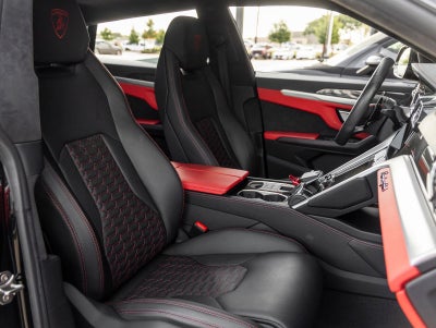 2022 Lamborghini Urus Base
