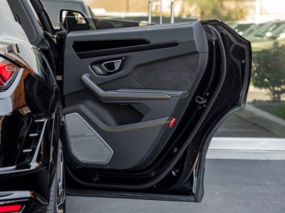 2024 Lamborghini Urus S