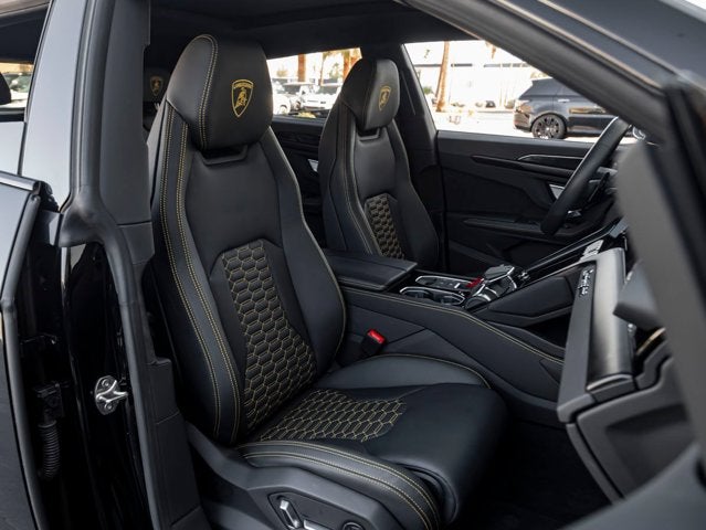 2024 Lamborghini Urus S