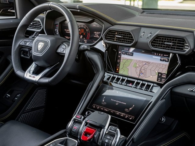 2024 Lamborghini Urus S