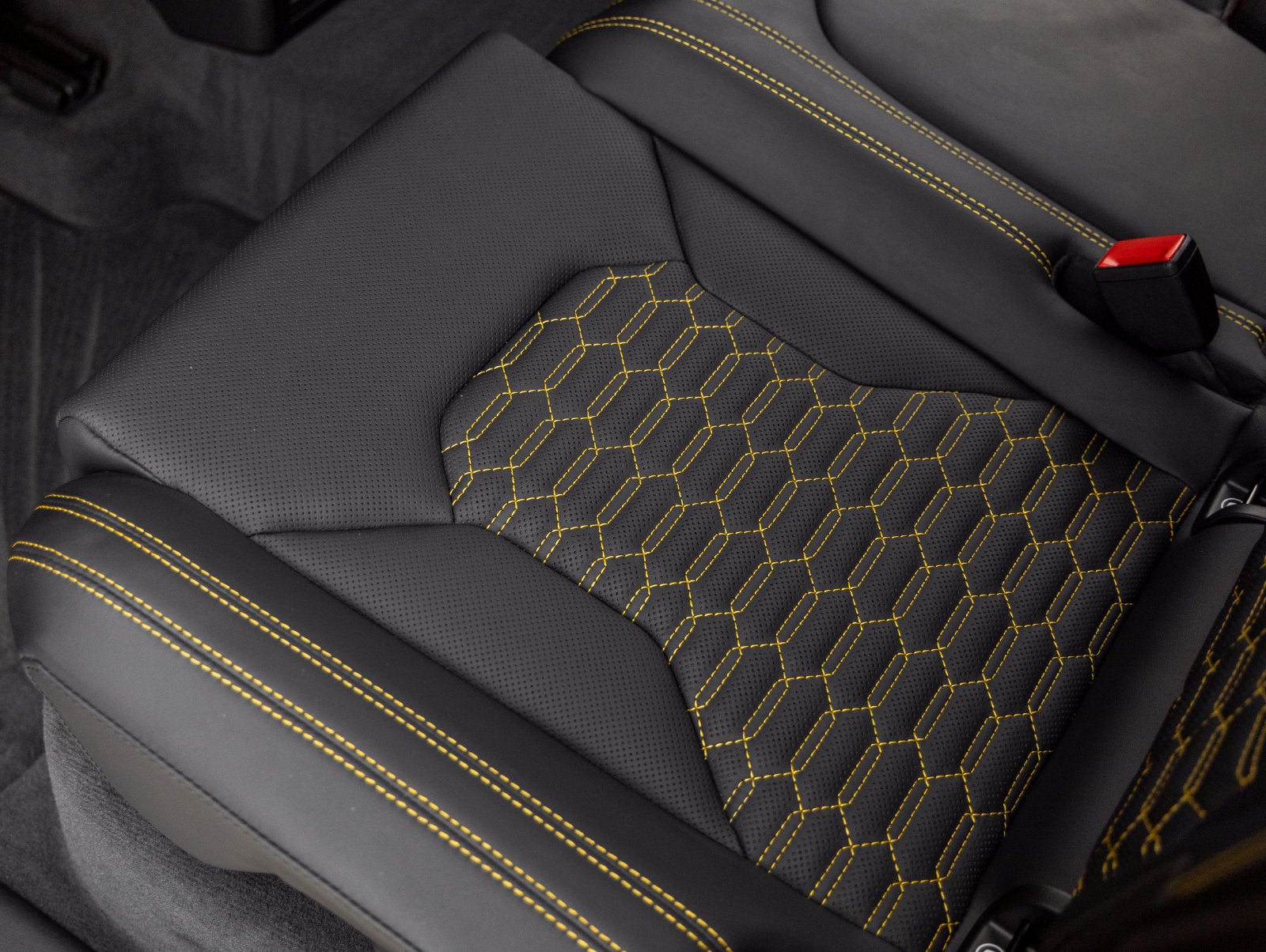 2024 Lamborghini Urus S