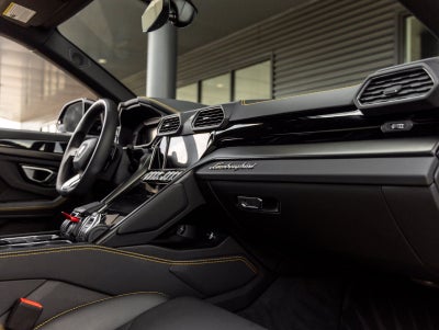 2024 Lamborghini Urus S