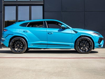 2024 Lamborghini Urus S