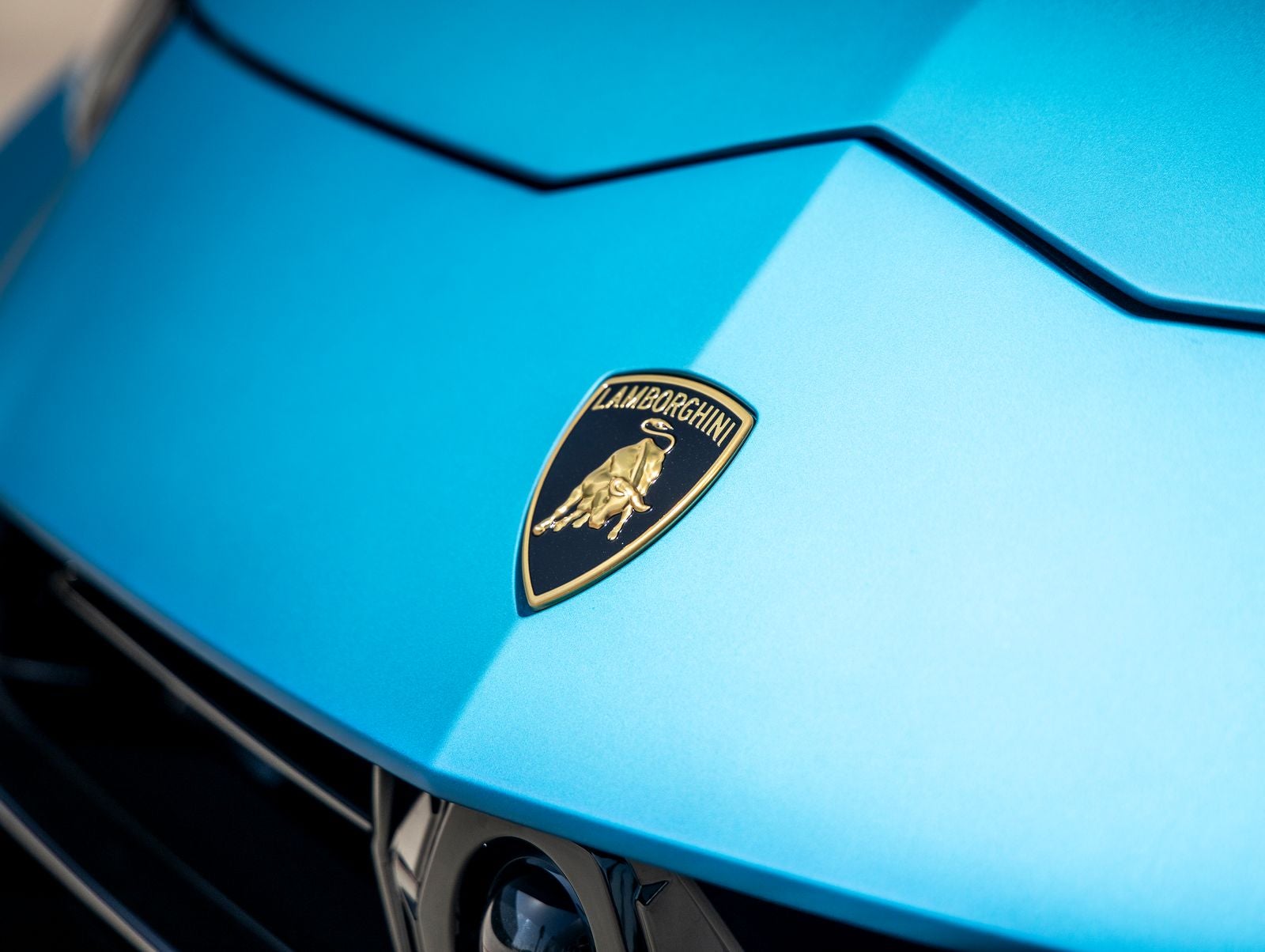 2024 Lamborghini Urus S