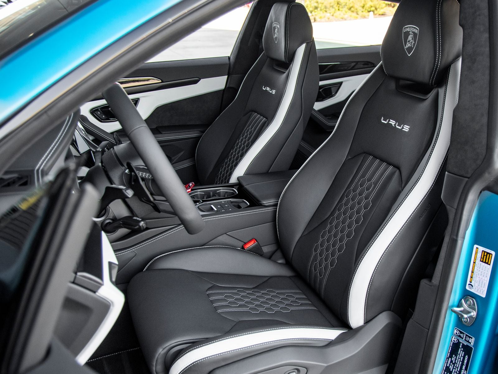 2024 Lamborghini Urus S