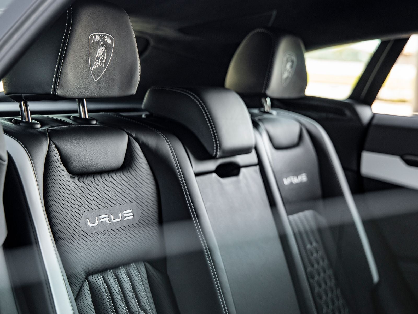 2024 Lamborghini Urus S