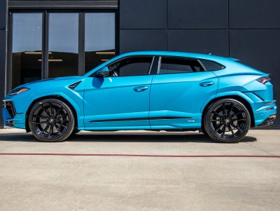 2024 Lamborghini Urus S
