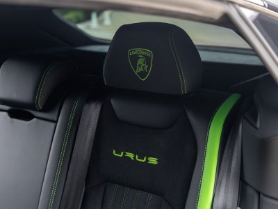 2023 Lamborghini Urus S