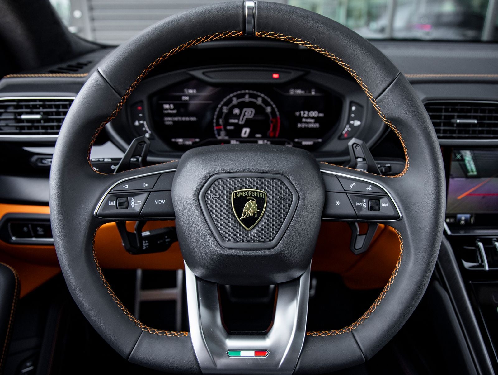2024 Lamborghini Urus S