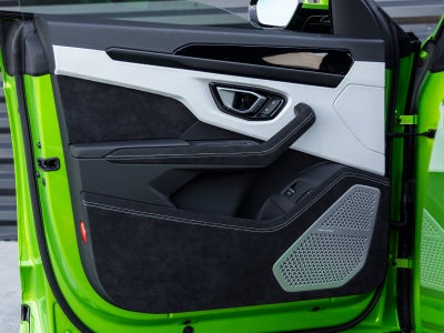 2024 Lamborghini Urus S