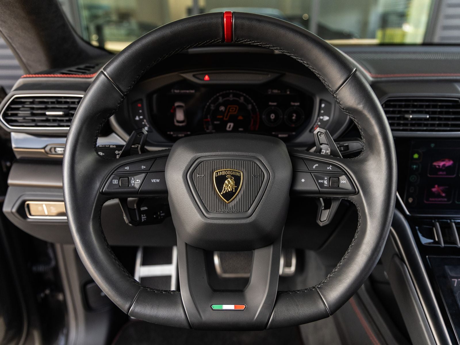 2024 Lamborghini Urus S