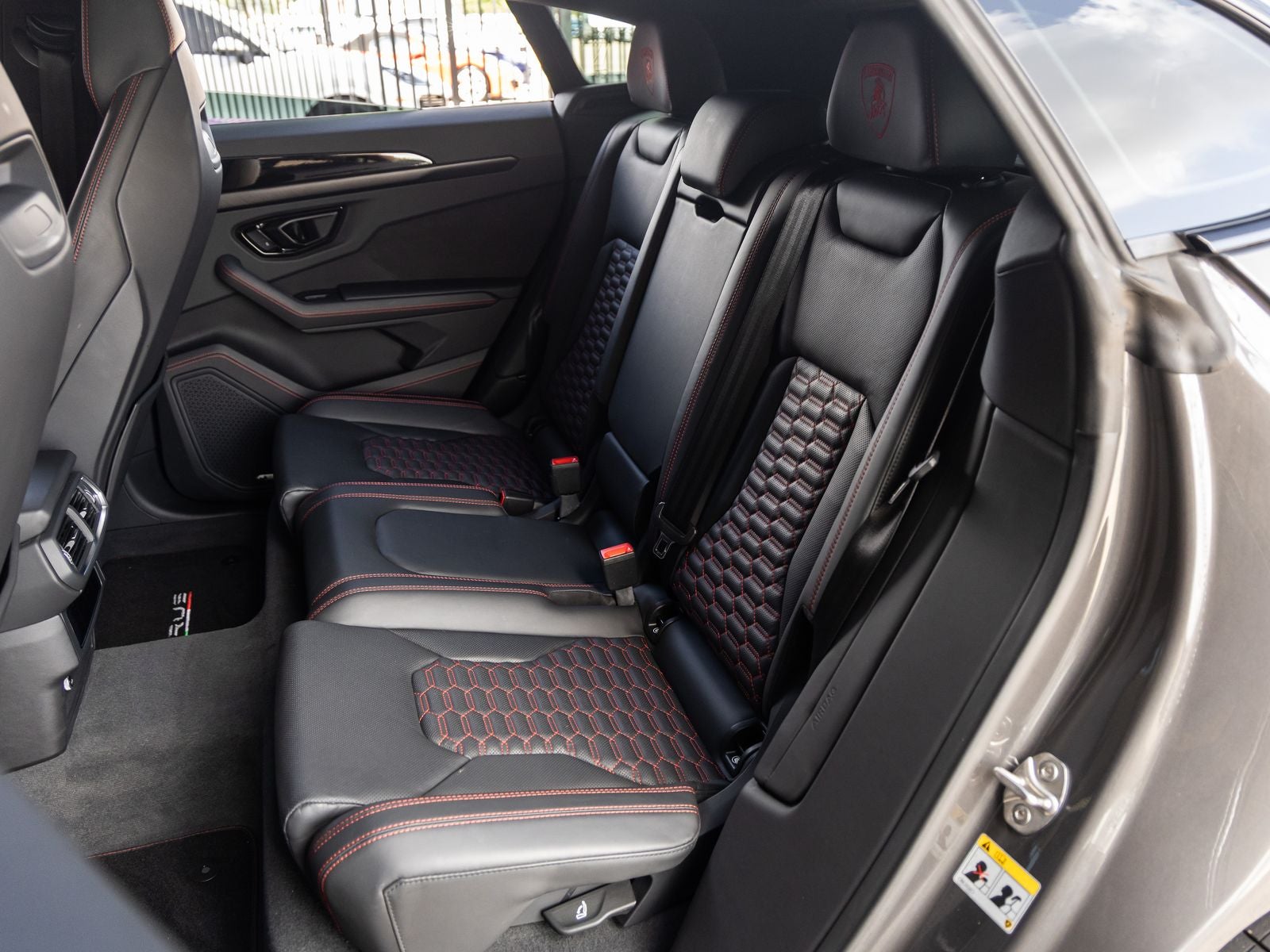 2024 Lamborghini Urus S