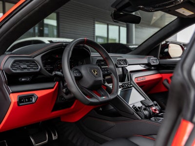 2024 Lamborghini Urus S