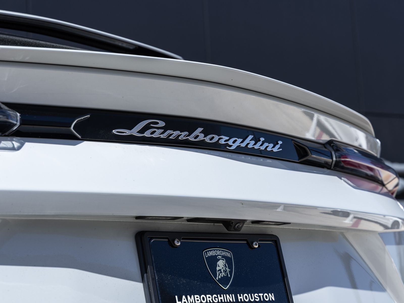 2023 Lamborghini Urus S