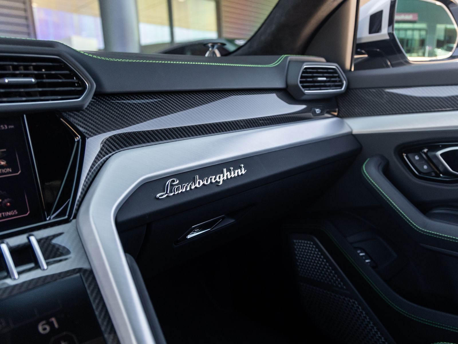 2023 Lamborghini Urus S