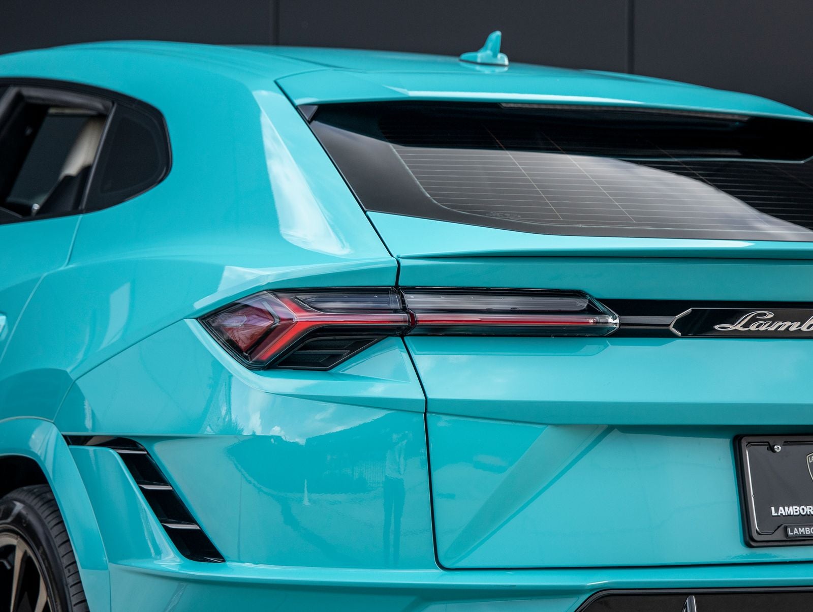 2024 Lamborghini Urus S