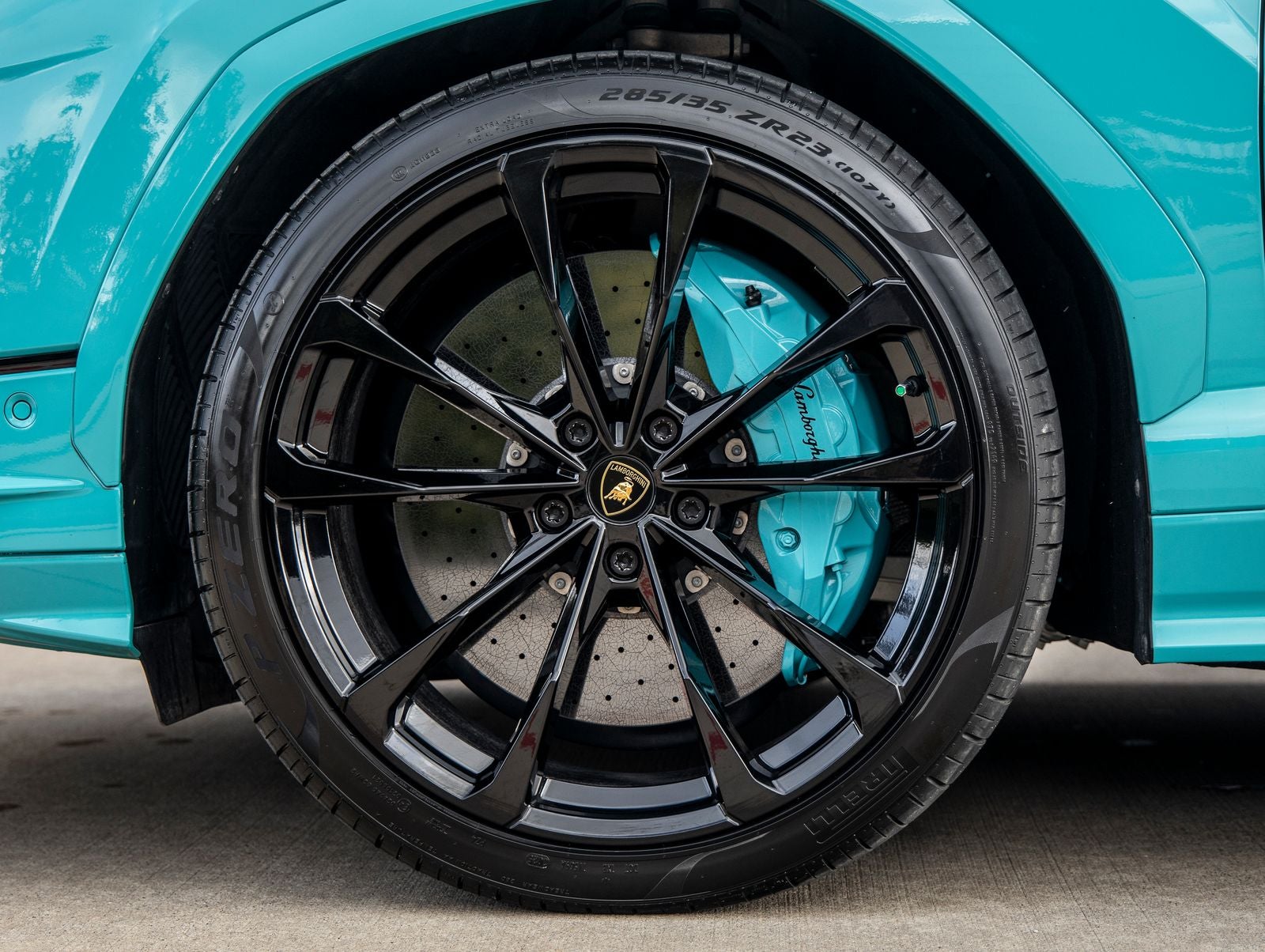 2024 Lamborghini Urus S