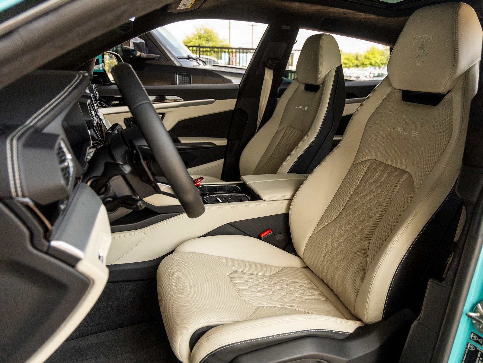 2024 Lamborghini Urus S