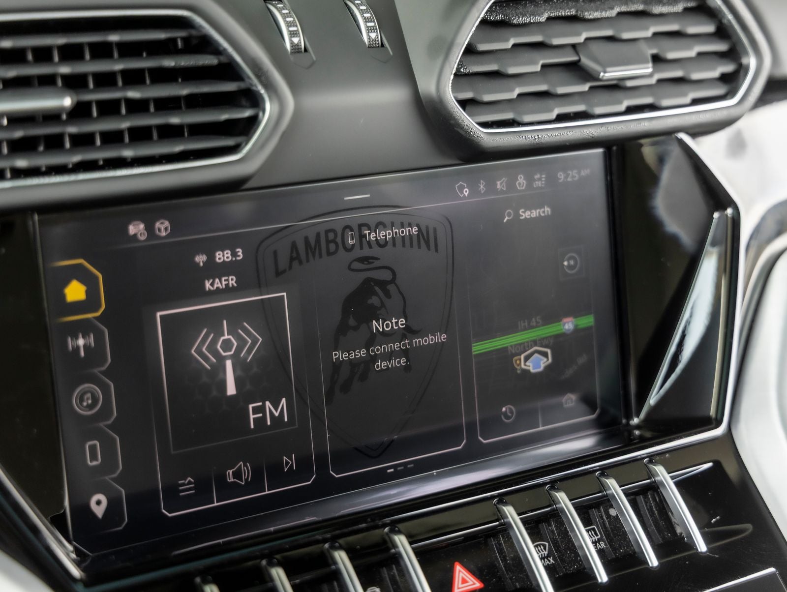 2024 Lamborghini Urus S