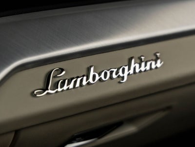 2024 Lamborghini Urus S