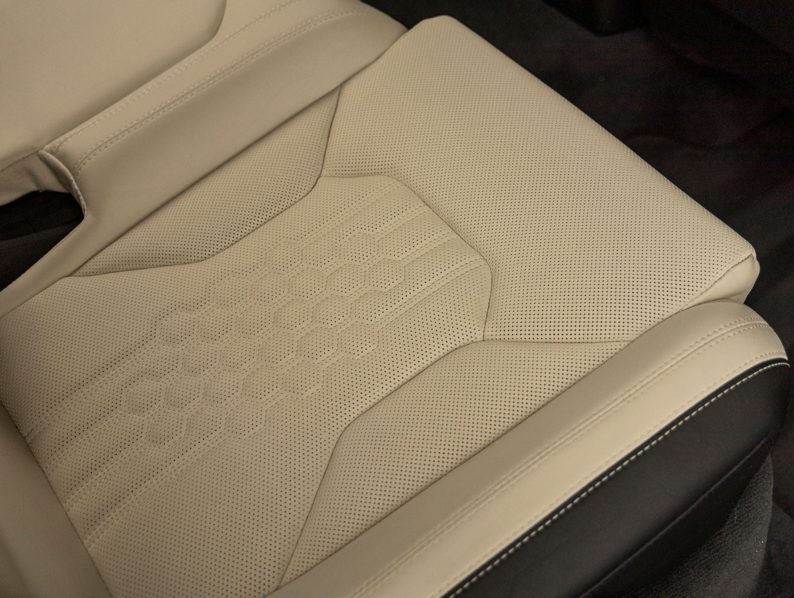 2024 Lamborghini Urus S
