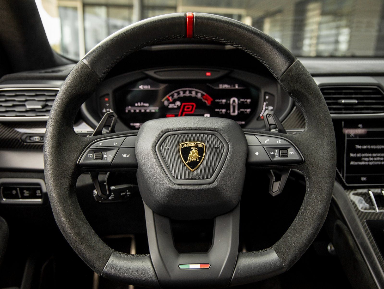 2024 Lamborghini Urus Performante