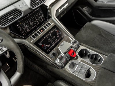 2024 Lamborghini Urus Performante