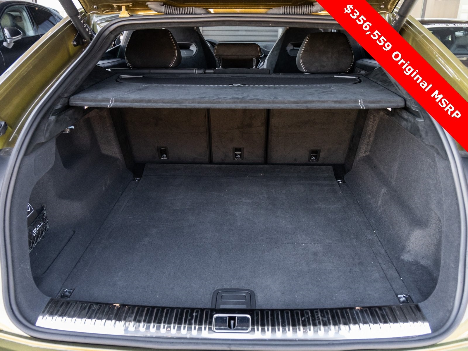 2024 Lamborghini Urus Performante