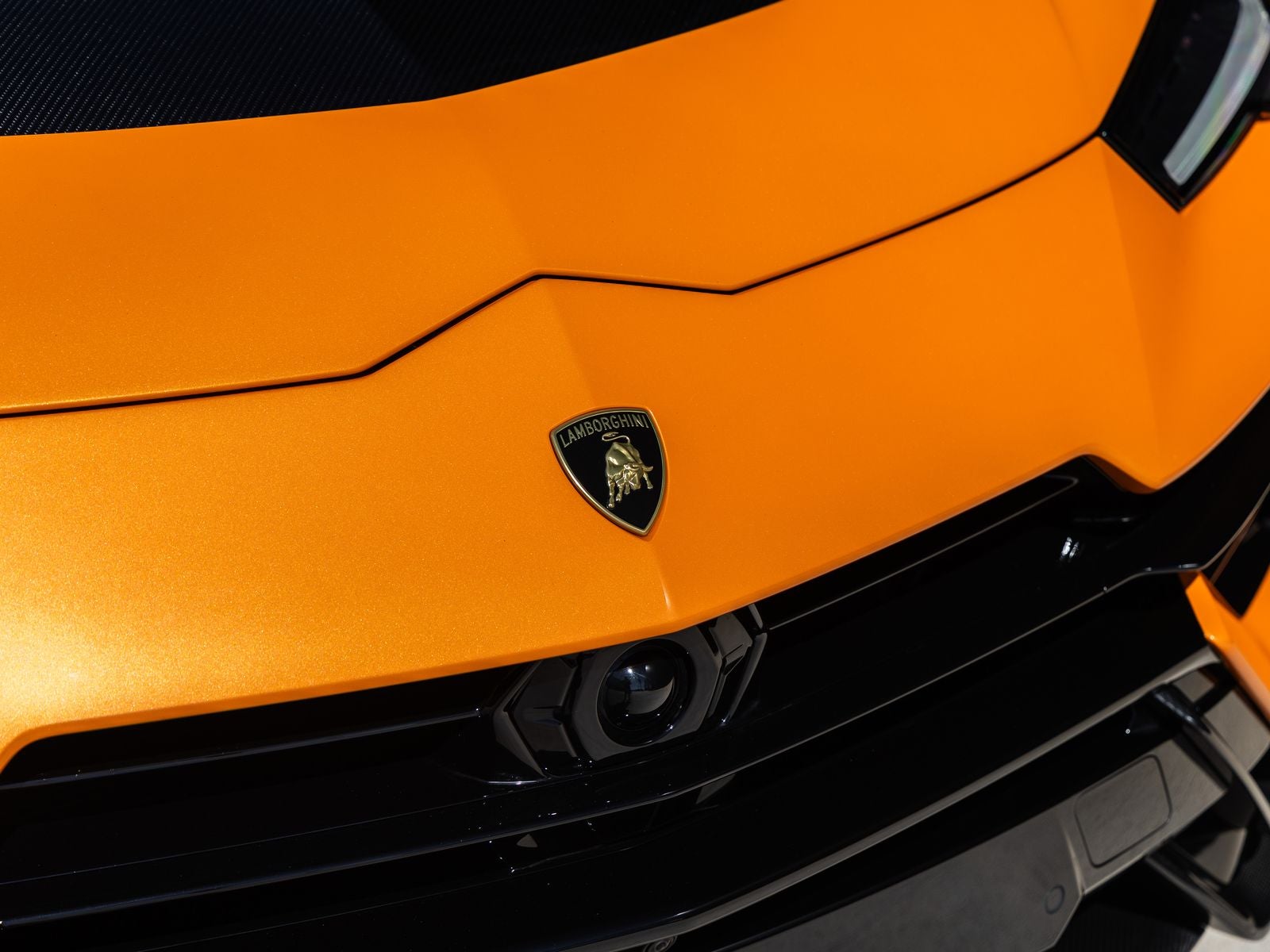 2024 Lamborghini Urus Performante