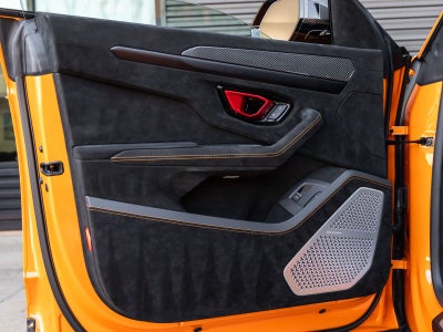 2024 Lamborghini Urus Performante