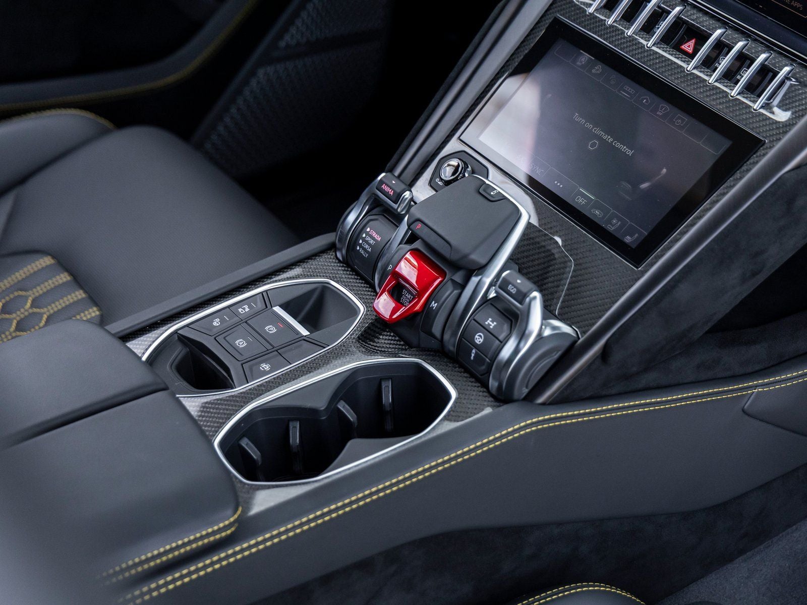 2024 Lamborghini Urus Performante