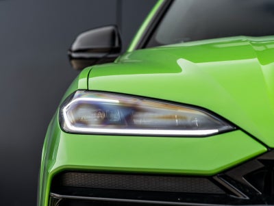 2025 Lamborghini Urus SE