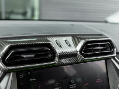 2025 Lamborghini Urus SE