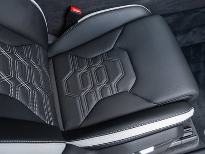 2025 Lamborghini Urus SE