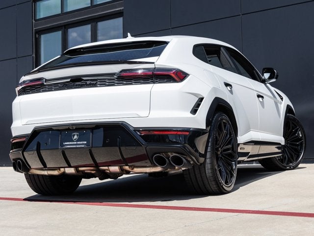 2025 Lamborghini Urus SE