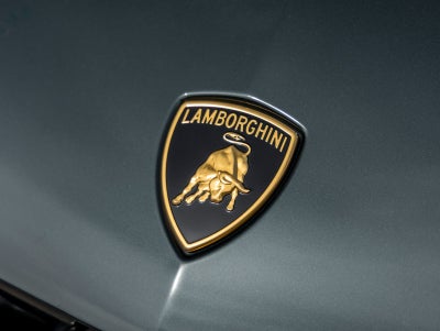 2025 Lamborghini Urus SE