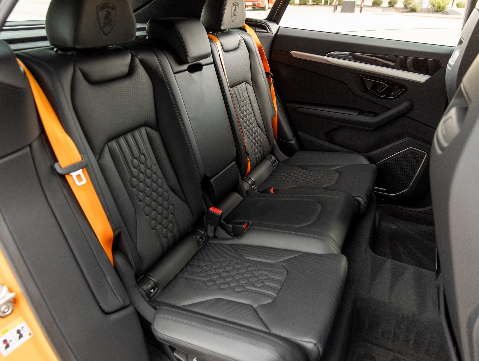 2025 Lamborghini Urus SE