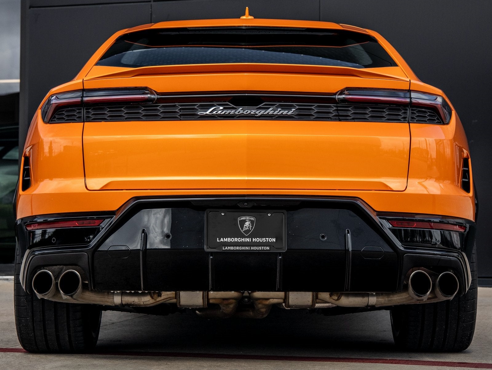 2025 Lamborghini Urus SE