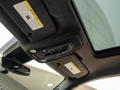 2025 Lamborghini Urus SE