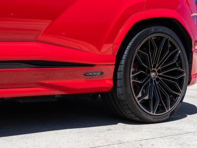 2026 Lamborghini Urus SE